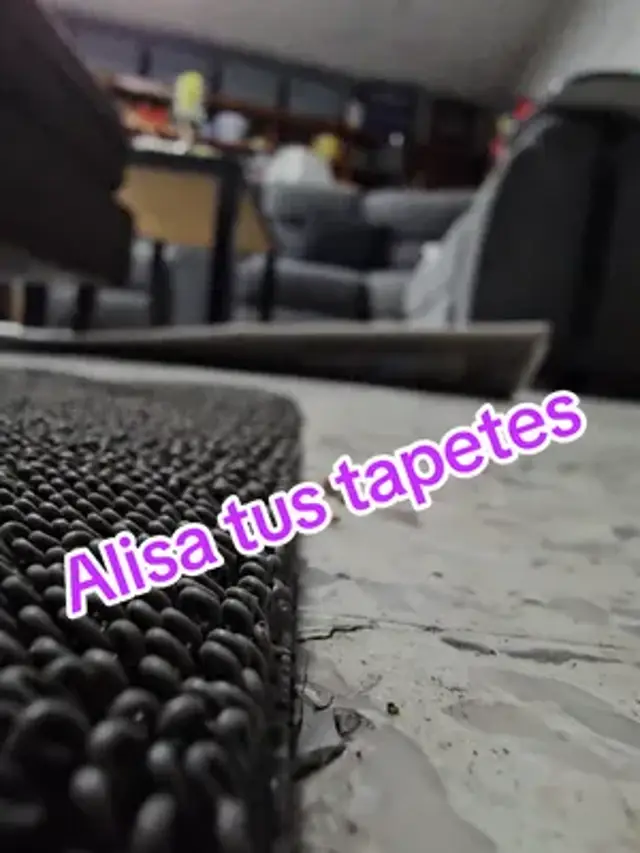 El mejor hack para instalar tapetes 😏 fácil  #home #decoracion #interior #hogar #homedepot 