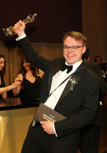 Localizan el Oscar de Pavel Talankin tras perderse en vuelo trasatlántico