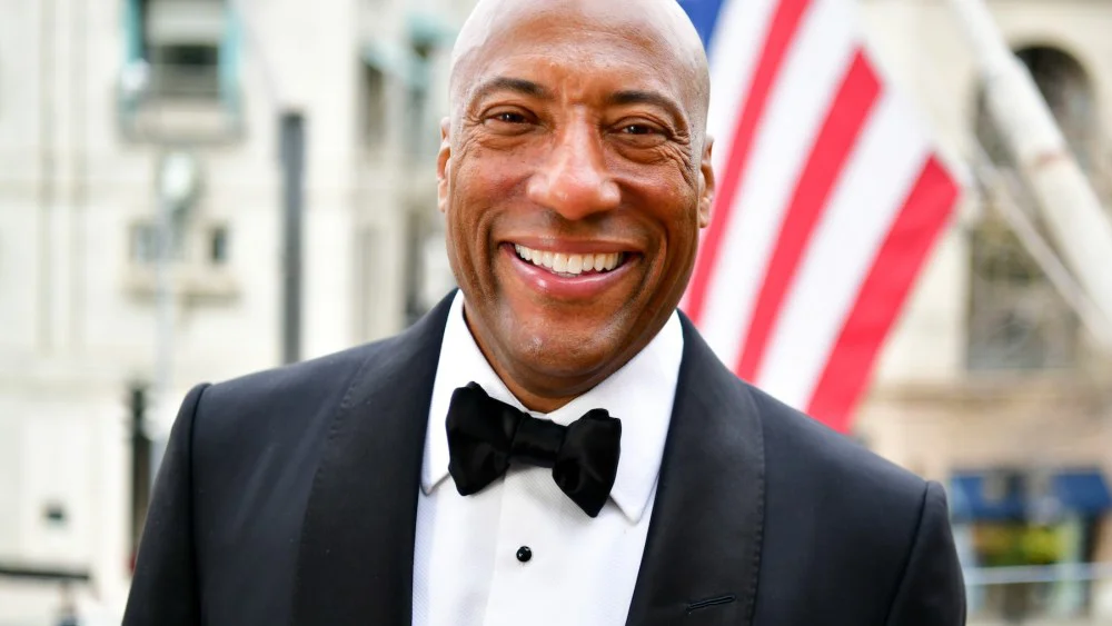 Byron Allen adquiere mayoría de BuzzFeed por 120 millones de dólares y asume como CEO