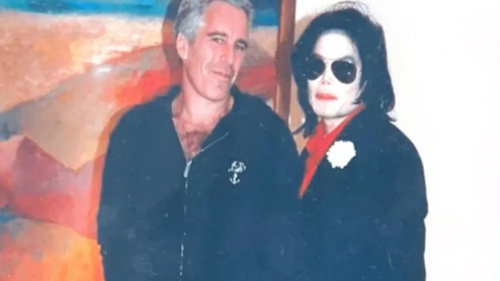 Revelan foto de Michael Jackson con Jeffrey Epstein; seguridad niega vínculo