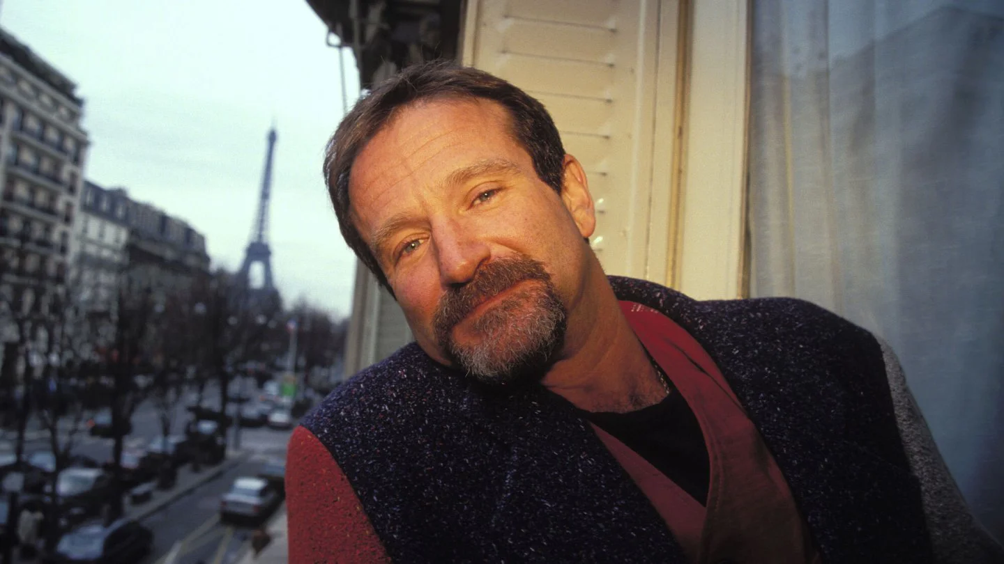 Se reedita libro 'First Person Plural' cuya adaptación con Robin Williams fue cancelada
