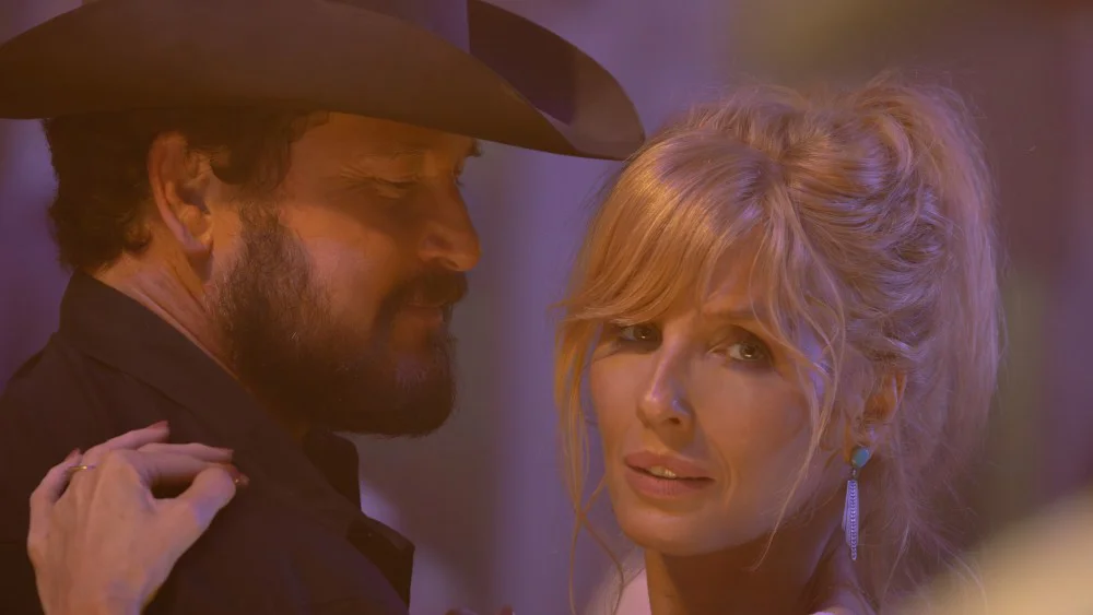 Kelly Reilly expresa deseo de crossover entre 'Dutton Ranch' y 'Marshals'