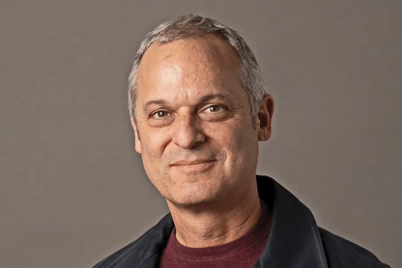 Dan Scharf deja Amazon MGM Studios en reestructuración que descentraliza asuntos comerciales