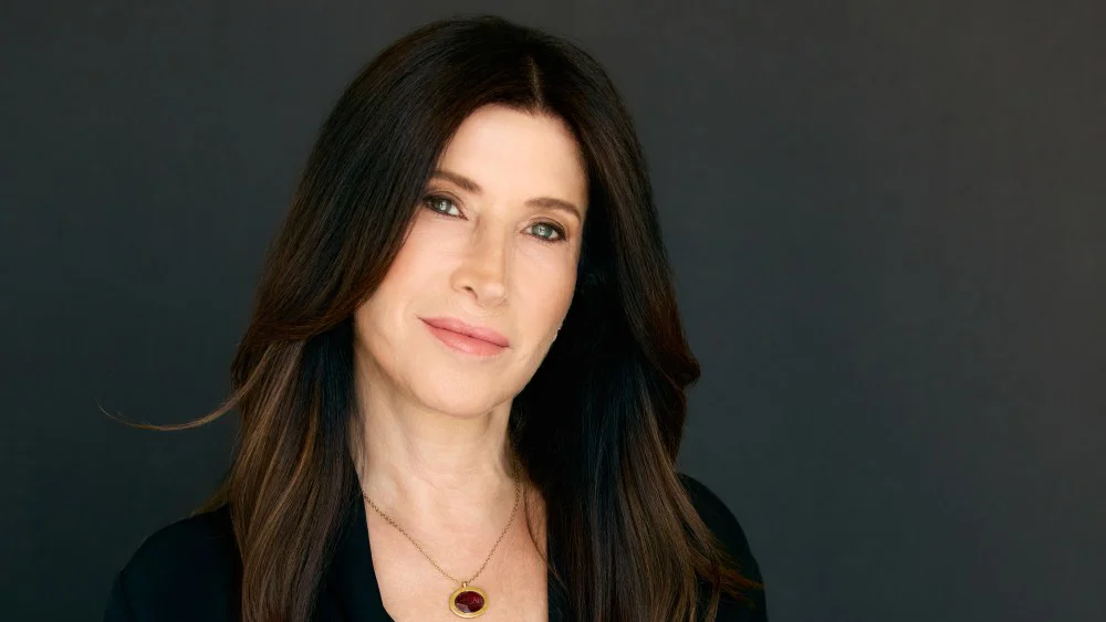 Rena Ronson, jefa de ventas independientes de UTA, analiza décadas de disrupción en el mercado cinematográfico