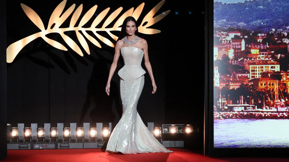 Estrellas desfilan en la inauguración del Festival de Cannes con honor a Peter Jackson