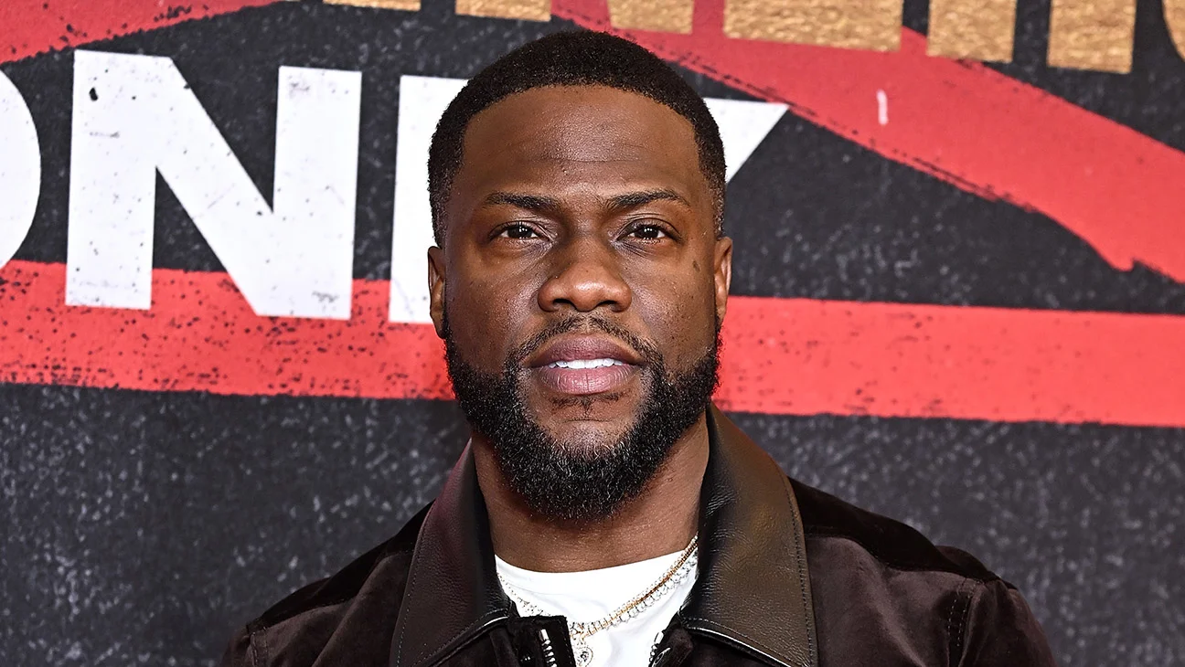 Kevin Hart es sometido a roast en Los Ángeles con chistes sobre su estatura y reconciliación fingida con Katt Williams