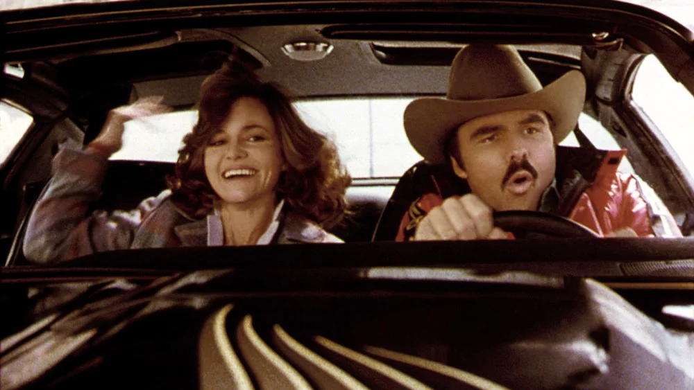 Sally Field revela que Burt Reynolds intentó impedir que protagonizara 'Norma Rae' y fue controlador