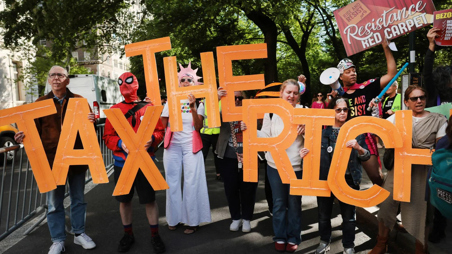 Protestas y un intento de irrupción marcan la Met Gala 2026 ante la participación de Jeff Bezos