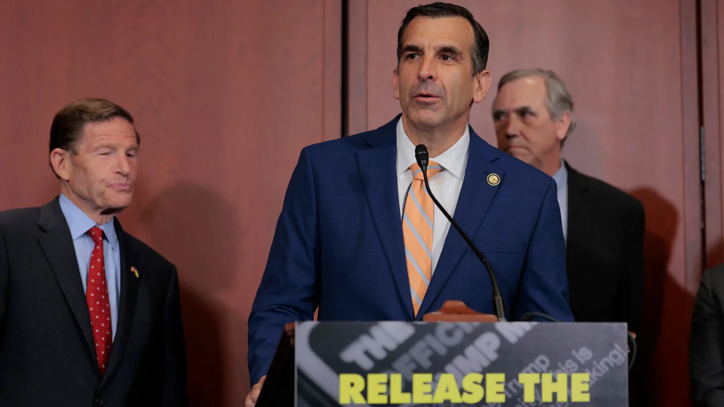 Congresista Liccardo urge a la FCC rechazar participación de fondos de Oriente Medio en Paramount