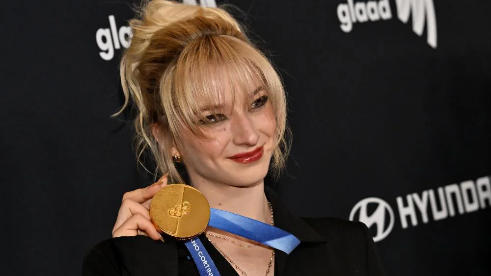 Amber Glenn, campeona olímpica, revela su pasión por Magic: The Gathering y posee más de 100,000 cartas