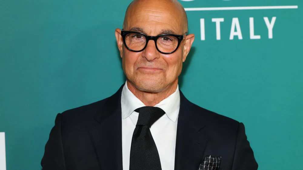 Stanley Tucci explica el traslado de su serie al Reino Unido y reflexiona sobre su carrera