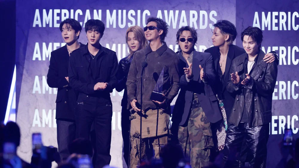 La Academia de Grabación reconsidera categoría de Pop Asiático tras retiro de BTS