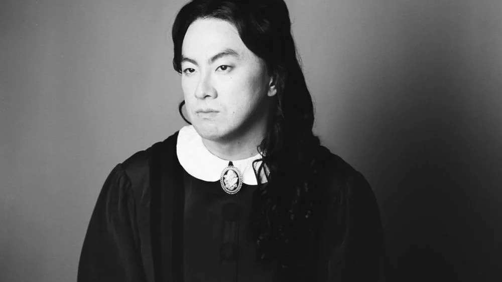 Bowen Yang hará su debut en Broadway como Mary Todd Lincoln en 'Oh, Mary!'