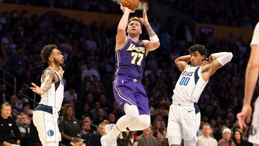 Jeanie Buss impugna venta del 18% restante de los Lakers a Iger y Kushner