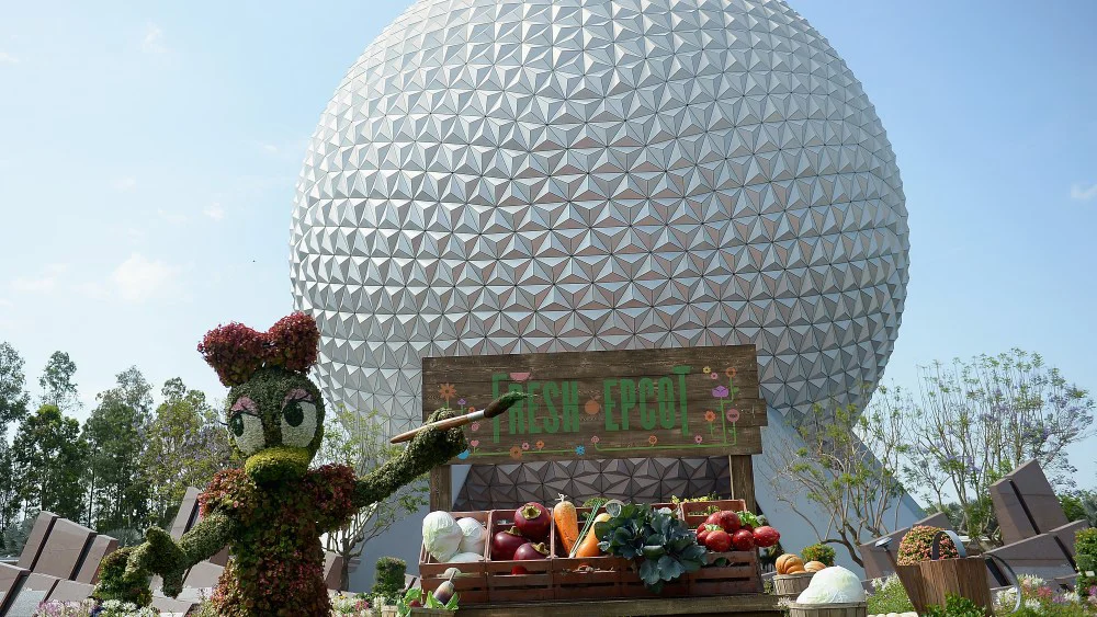 Disney+ ordena piloto de serie 'Spaceship Earth' basada en atracción de EPCOT