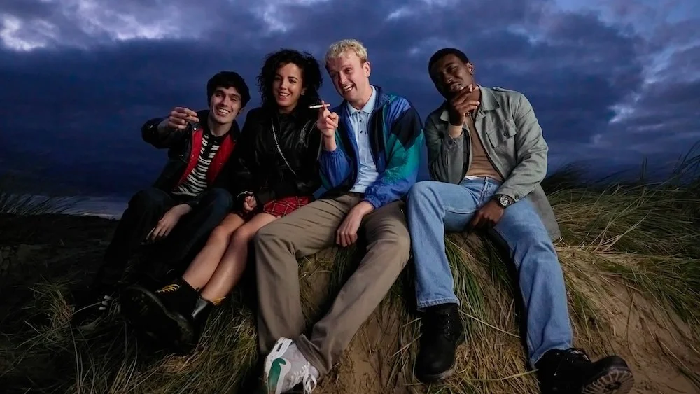 'Skintown': Nostalgia y tensión en el Enniskillen de 1994 bajo la dirección de Kieron J. Walsh