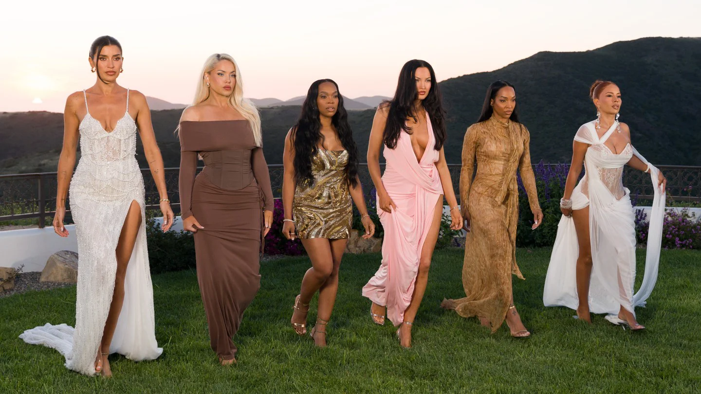 Khloé Kardashian estrena reality 'The Girls' en Hulu con sus amigas más cercanas