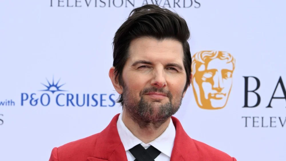 Adam Scott revela que su hija vio su audición fallida para 'The Office' en clase de actuación