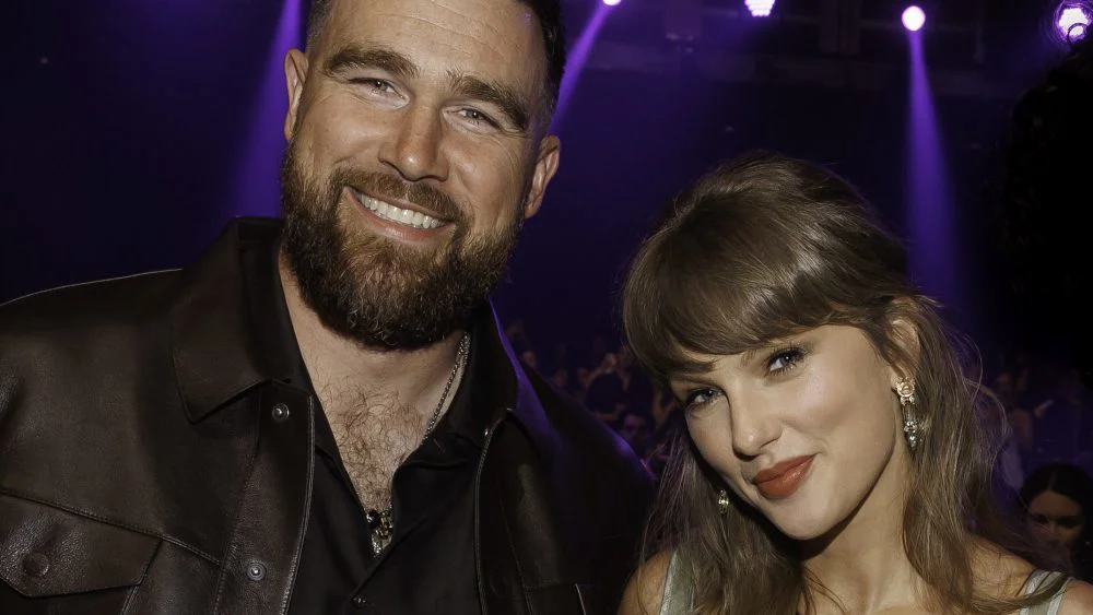 Travis Kelce califica su boda con Taylor Swift como 'la mejor noche de mi vida' al regresar a entrenamientos