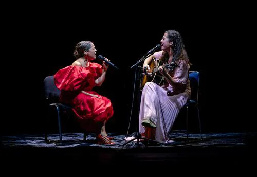 Silvia Pérez Cruz presenta 'Oral_Abisal' en el Metropólitan y anuncia regreso a Cuba