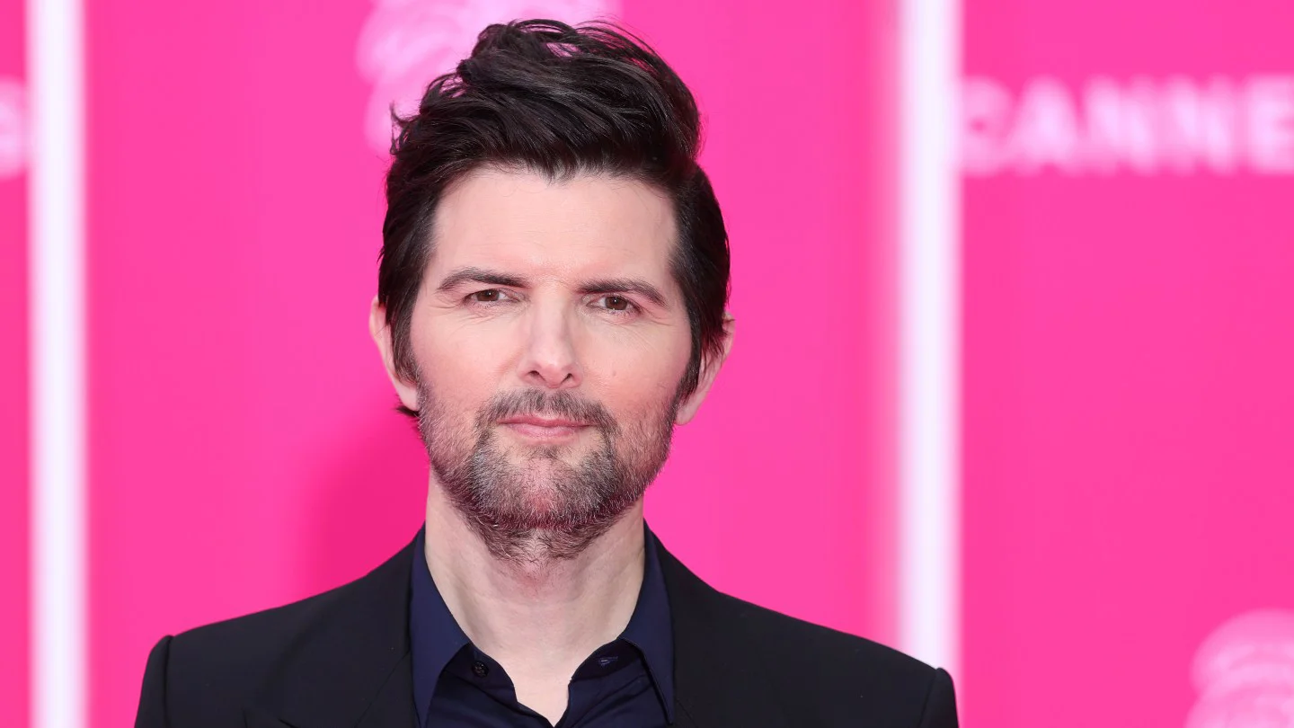 Adam Scott revela que su audición fallida para 'The Office' es ahora material de estudio