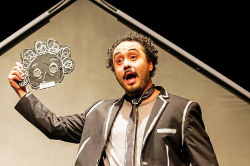 Estrena Daniel Ortiz Velázquez el monólogo 'Las calcetas de mi padre'