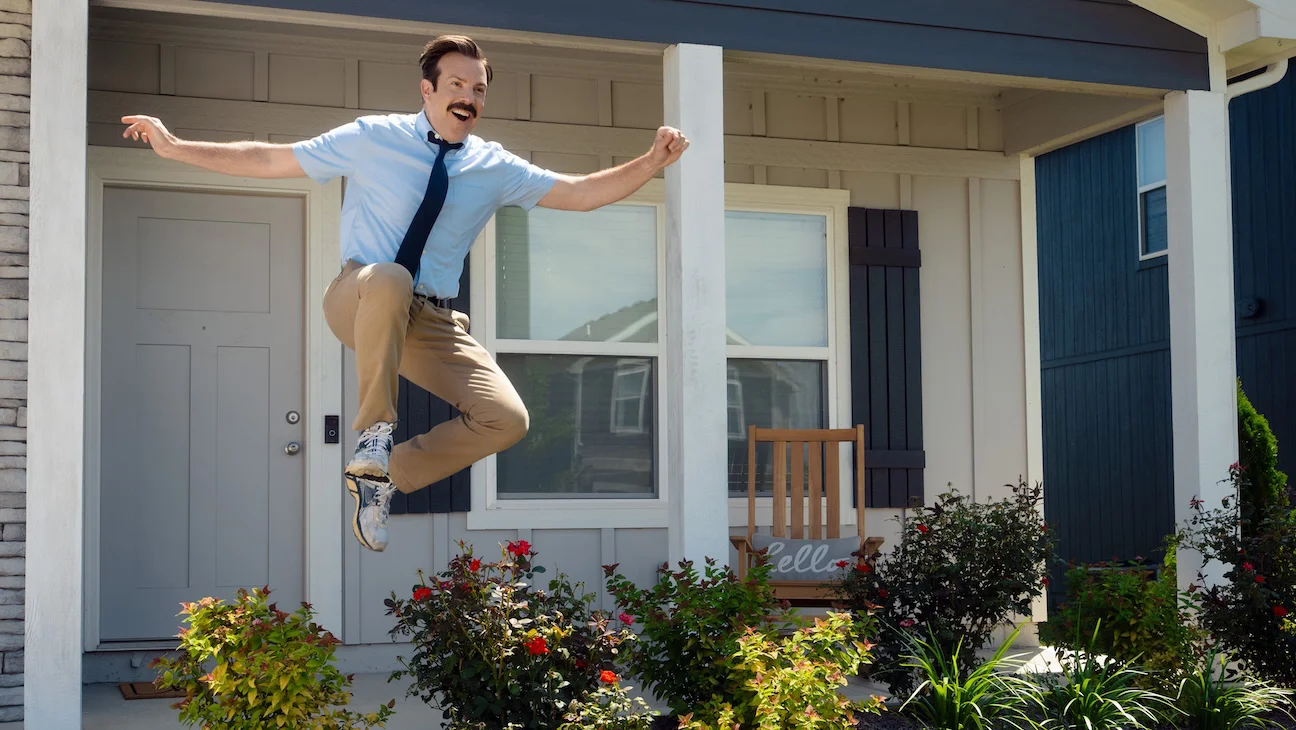 Estreno de la temporada 4 de 'Ted Lasso' establece récord de audiencia para Apple TV