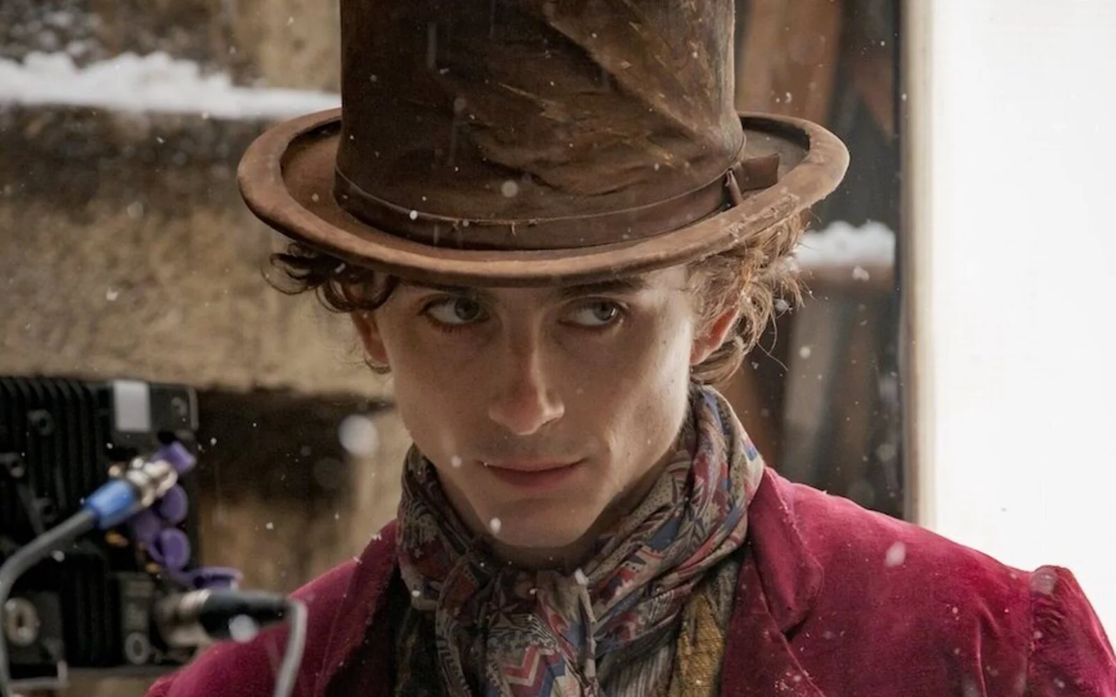 Warner Bros. y Simon Farnaby desmienten rumores de retraso en la producción de 'Wonka 2'