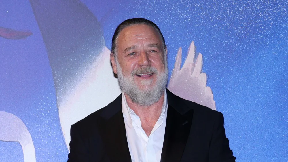 Russell Crowe estrena documental musical 'What Love Builds' en Venecia entre lágrimas y ovación