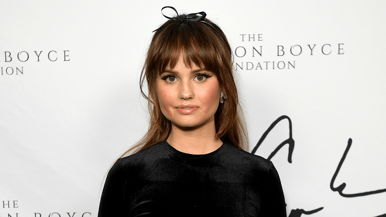 Debby Ryan revela lesión cerebral que le 'cambió la vida' tras cinco conmociones
