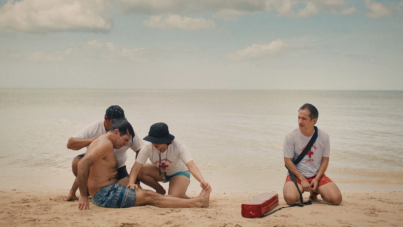 'Hombre Al Agua', tercera película como director de Gael García Bernal, se estrena en Venecia