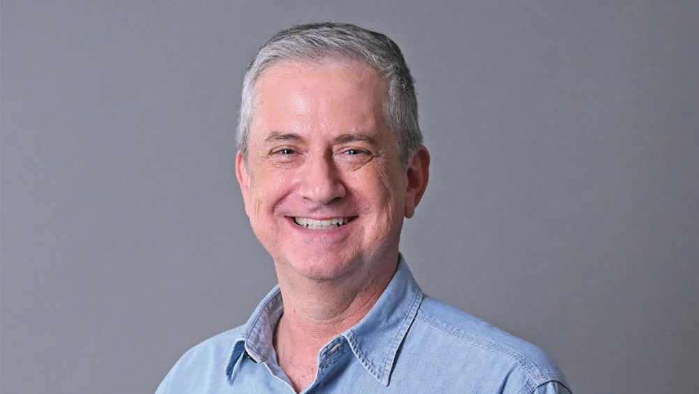 Greg Daniels recibe estrella en el Paseo de la Fama de Hollywood