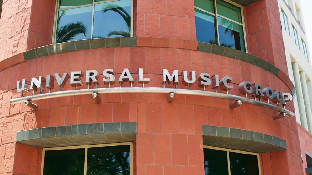 Universal Music Group demanda a DistroKid por distribuir música generada por IA que infringe derechos de autor
