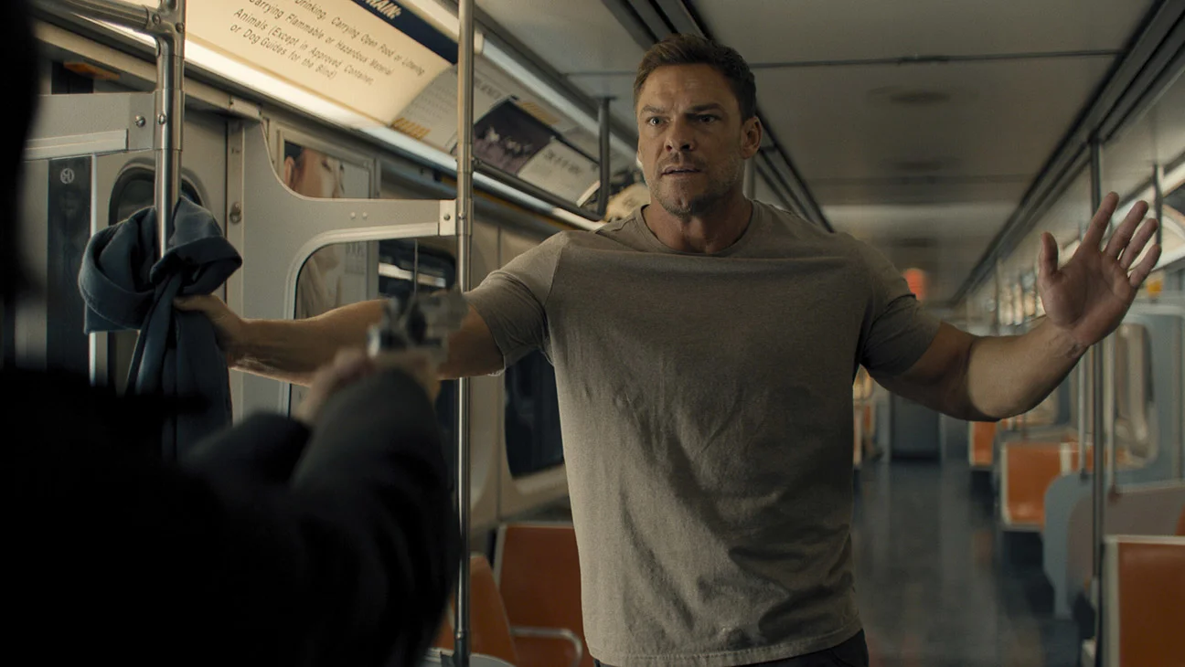'Reacher' lidera ratings de streaming con 1.5 mil millones de minutos; 'Ted Lasso' y 'Lioness' rozan el billón