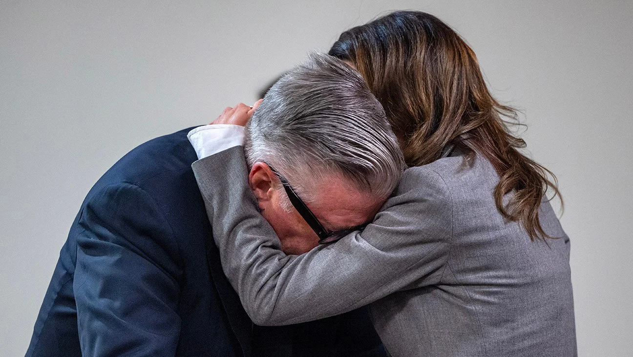 Abramorama adquiere documental 'The Trial of Alec Baldwin' de Rory Kennedy para estreno en cines de EE.UU.