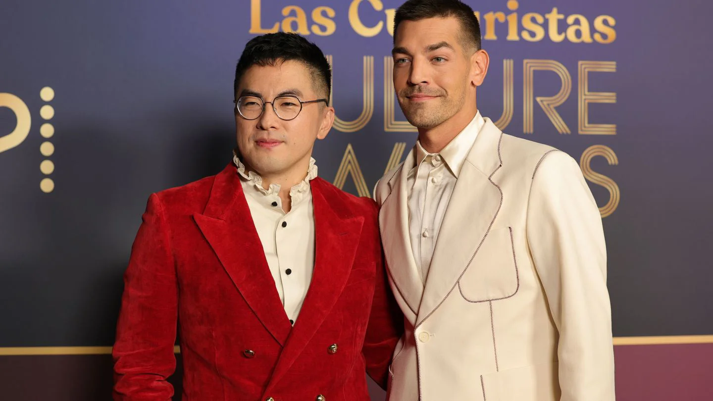 'Las Culturistas' de Bowen Yang y Matt Rogers llegará a Disney+ y Hulu el 18 de noviembre