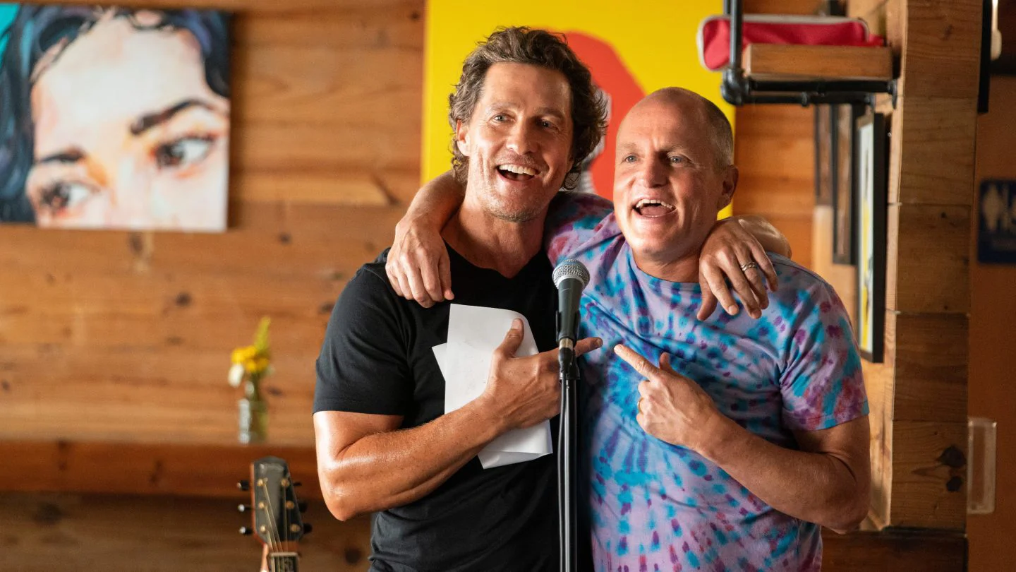 Matthew McConaughey y Woody Harrelson presentan 'Brothers' en Apple TV y bromean sobre su posible parentesco