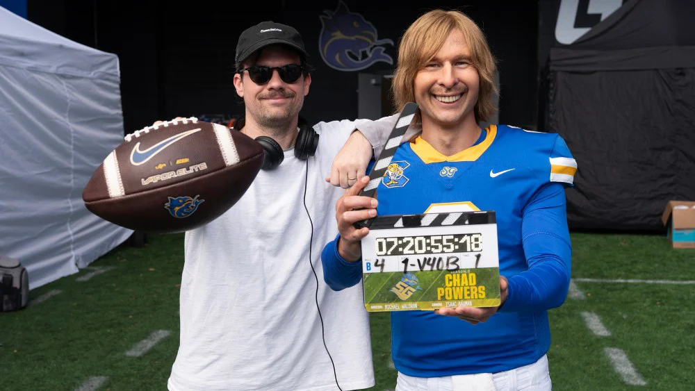 Chad Powers temporada 2 registra ratings sólidos en Hulu