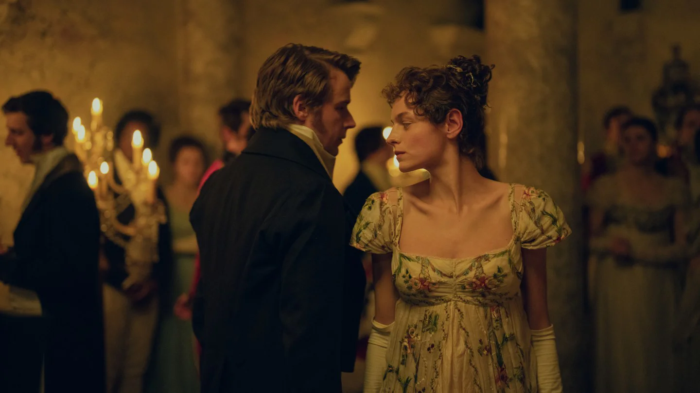 Netflix publica el tráiler de Pride and Prejudice con Emma Corrin y Jack Lowden