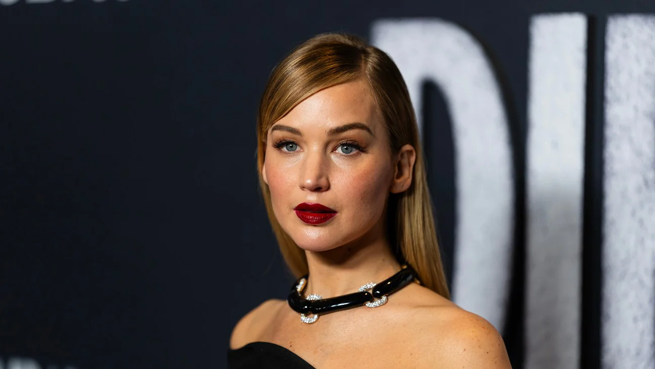 Jennifer Lawrence confrontó a miembros del equipo no autorizados durante una escena de desnudez
