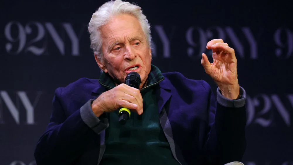 Michael Douglas revela en sus memorias que costeó la universidad contrabandeando marihuana